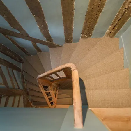 La Maison De Pierre Et Valerie St Leonard הונפלר