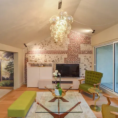 בית נופש La Maison De Pierre Et Valerie St Leonard הונפלר