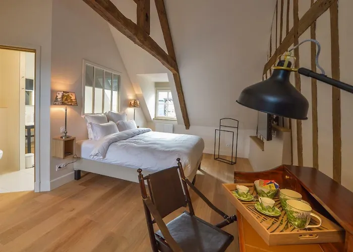 La Maison De Pierre Et Valérie St Leonard * Honfleur